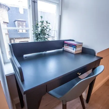 Apartment Stunning Penthouse A Location
